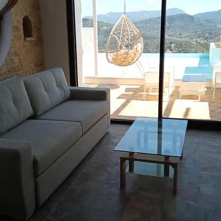 Aparthotel Zeus Throne