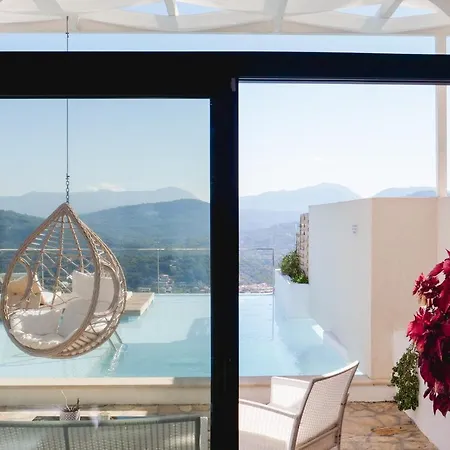 Apartmanhotel Zeus Throne 4*