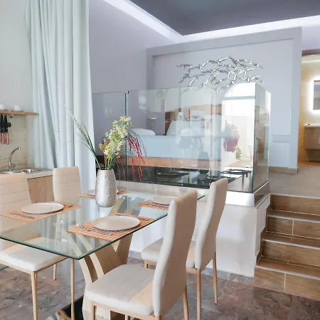 Apartmanhotel Zeus Throne 4*