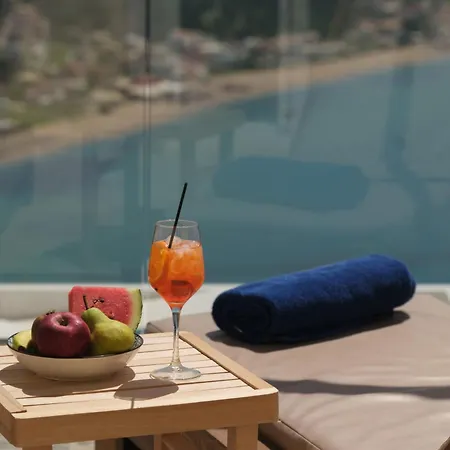 Zeus Throne Apartmanhotel